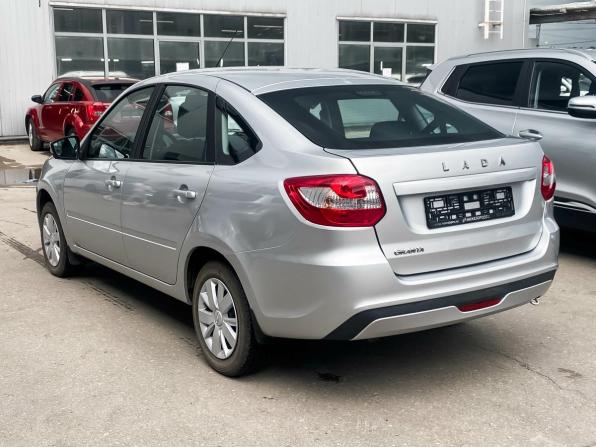 Lada (ВАЗ) Granta I Рестайлинг с пробегом 2023 года, цена 909 000 рублей, 15334 км, лифтбек, Автокод Объявления