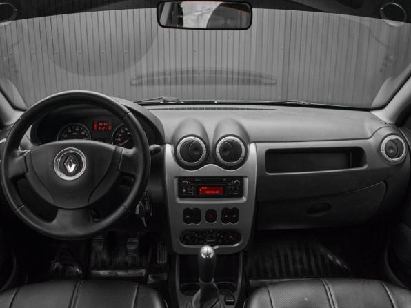 Renault Sandero I с пробегом 2013 года, цена 665 000 рублей, 88285 км, хэтчбек, Автокод Объявления