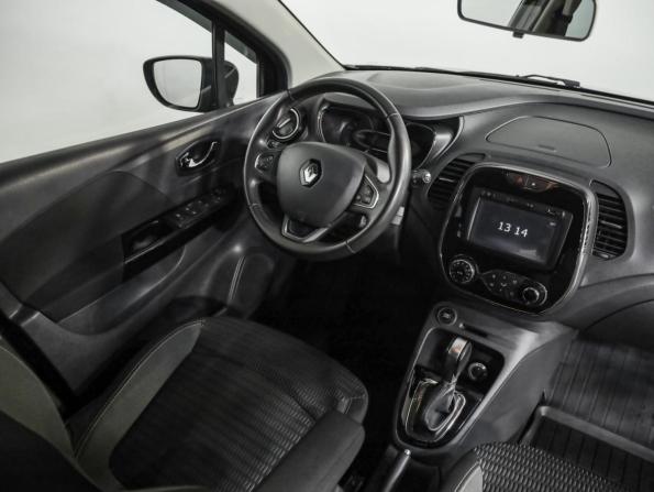 Renault Kaptur I с пробегом 2018 года, цена 1 699 000 рублей, 43092 км, внедорожник, Автокод Объявления