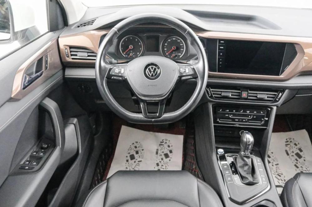 Volkswagen Tharu I Красноярск  - изображение 15