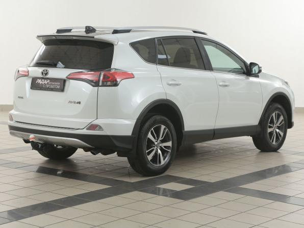 Toyota RAV4 IV (XA40) Рестайлинг с пробегом 2018 года, цена 2 252 000 рублей, 182000 км, внедорожник, Автокод Объявления