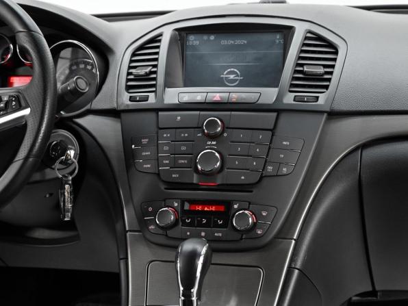 Opel Insignia I с пробегом 2013 года, цена 689 000 рублей, 132766 км, седан, Автокод Объявления