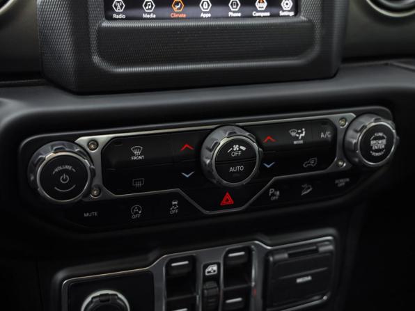 Jeep Wrangler IV (JL) с пробегом 2020 года, цена 5 070 436 рублей, 64774 км, внедорожник, Автокод Объявления