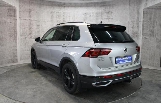 Volkswagen Tiguan II Рестайлинг с пробегом 2021 года, цена 3 420 000 рублей, 90488 км, внедорожник, Автокод Объявления