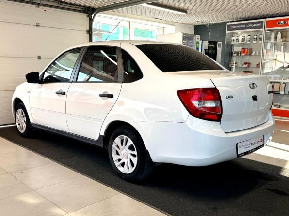 Lada (ВАЗ) Granta I с пробегом 2017 года, цена 446 394 рубля, 130700 км, седан, Автокод Объявления