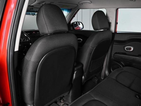 Kia Soul II Рестайлинг с пробегом 2018 года, цена 1 829 000 рублей, 88548 км, хэтчбек, Автокод Объявления