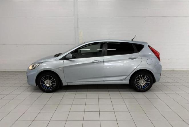Hyundai Solaris I с пробегом 2011 года, цена 680 000 рублей, 176698 км, хэтчбек, Автокод Объявления