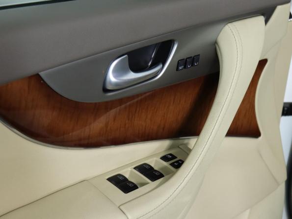 Infiniti QX70 с пробегом 2013 года, цена 2 127 400 рублей, 85621 км, внедорожник, Автокод Объявления