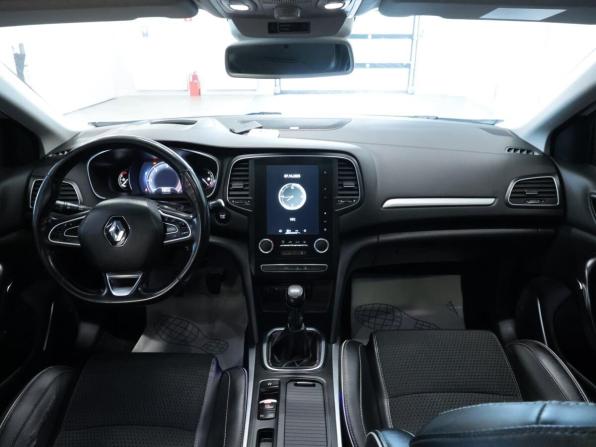 Renault Megane IV с пробегом 2017 года, цена 1 288 700 рублей, 174938 км, универсал, Автокод Объявления