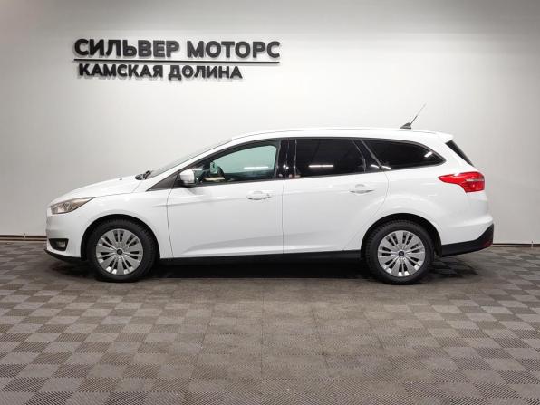 Ford Focus III Рестайлинг с пробегом 2018 года, цена 899 000 рублей, 135000 км, универсал, Автокод Объявления