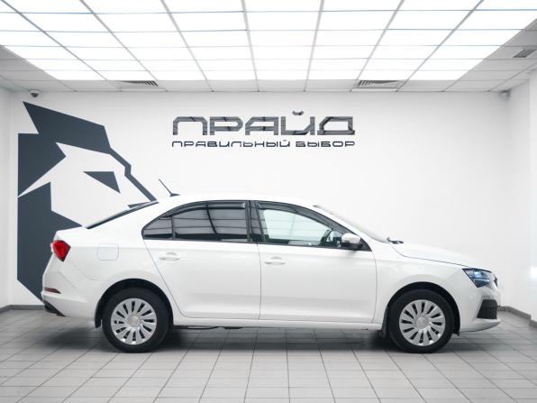 Skoda Rapid II с пробегом 2021 года, цена 1 179 000 рублей, 120085 км, лифтбек, Автокод Объявления