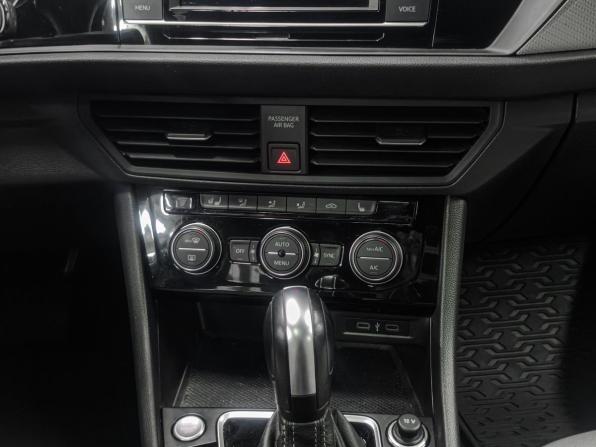 Volkswagen Jetta VII с пробегом 2020 года, цена 1 999 900 рублей, 138000 км, седан, Автокод Объявления