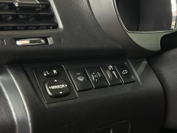 Toyota Highlander II (XU40) Рестайлинг с пробегом 2011 года, цена 1 690 000 рублей, 262152 км, внедорожник, Автокод Объявления