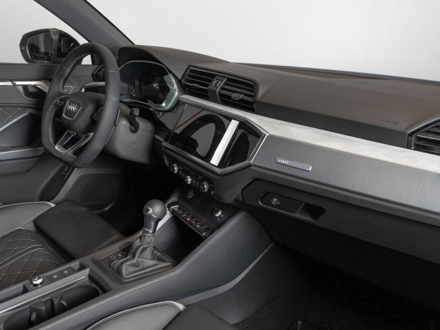 Audi Q3 II (F3) Казань  - изображение 7