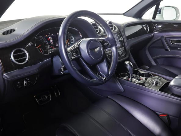 Bentley Bentayga I с пробегом 2019 года, цена 9 350 000 рублей, 103966 км, внедорожник, Автокод Объявления