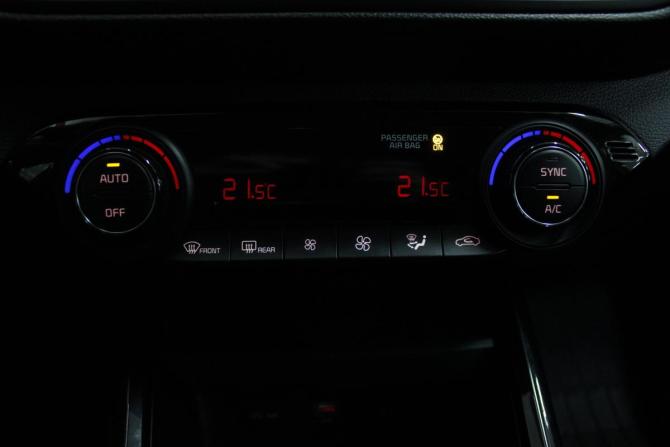 Kia Cerato IV Рестайлинг с пробегом 2021 года, цена 2 088 000 рублей, 88998 км, седан, Автокод Объявления