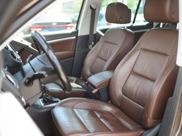 Volkswagen Tiguan I Рестайлинг с пробегом 2013 года, цена 1 559 000 рублей, 182000 км, внедорожник, Автокод Объявления