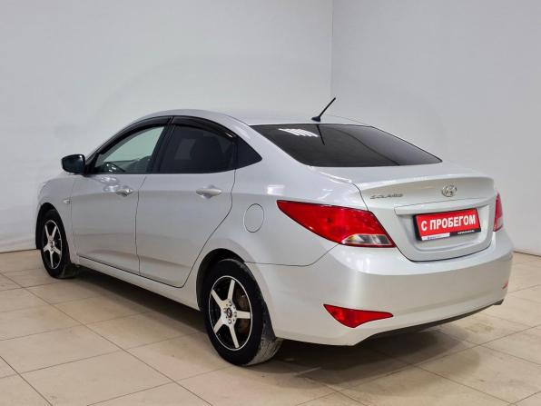 Hyundai Solaris I Рестайлинг с пробегом 2016 года, цена 715 000 рублей, 200576 км, седан, Автокод Объявления