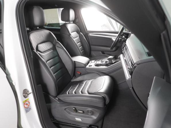Volkswagen Touareg III с пробегом 2019 года, цена 7 999 000 рублей, 46743 км, внедорожник, Автокод Объявления