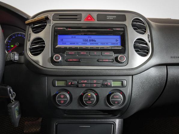 Volkswagen Tiguan I с пробегом 2009 года, цена 1 058 900 рублей, 218000 км, внедорожник, Автокод Объявления