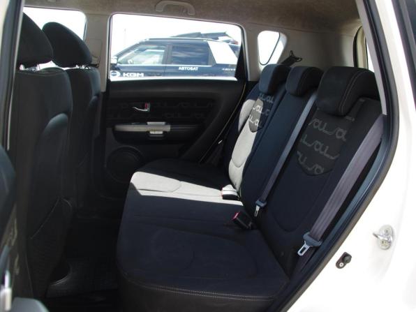 Kia Soul I Рестайлинг с пробегом 2012 года, цена 1 015 000 рублей, 156000 км, хэтчбек, Автокод Объявления