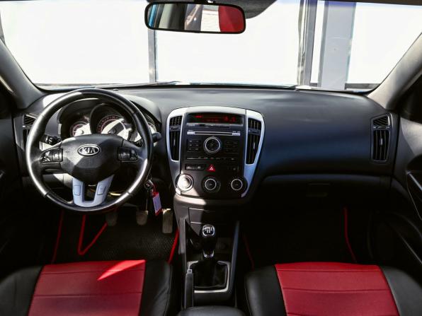 Kia Ceed I Рестайлинг с пробегом 2010 года, цена 695 000 рублей, 194460 км, универсал, Автокод Объявления