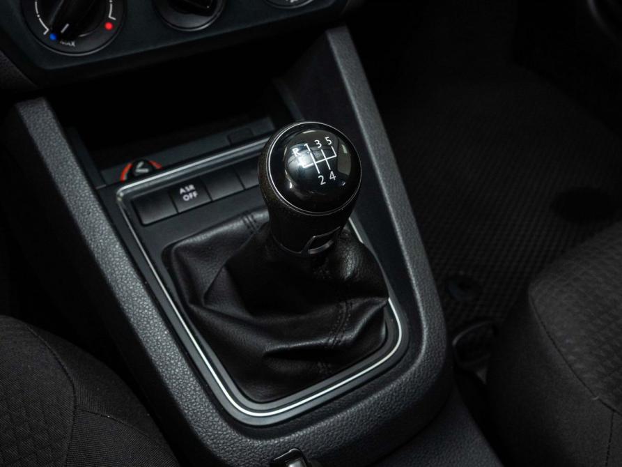 Volkswagen Jetta VI Рестайлинг Казань  - изображение 12