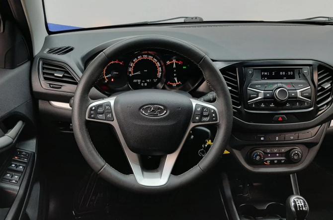 Lada (ВАЗ) Vesta I с пробегом 2021 года, цена 825 000 рублей, 222768 км, седан, Автокод Объявления