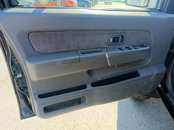 Nissan NP300 с пробегом 2012 года, цена 1 150 000 рублей, 187539 км, пикап, Автокод Объявления