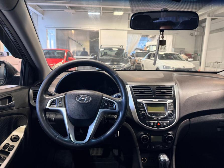 Hyundai Solaris I Челябинск  - изображение 10