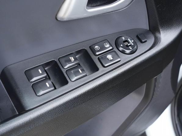 Kia Sportage III с пробегом 2011 года, цена 1 350 000 рублей, 134304 км, внедорожник, Автокод Объявления