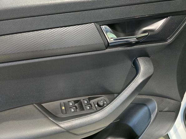 Skoda Karoq I с пробегом 2020 года, цена 2 600 000 рублей, 55500 км, внедорожник, Автокод Объявления