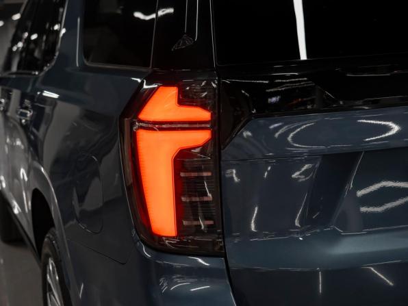 Chevrolet Tahoe V Рестайлинг с пробегом 2025 года, цена 14 550 000 рублей, 51 км, внедорожник, Автокод Объявления
