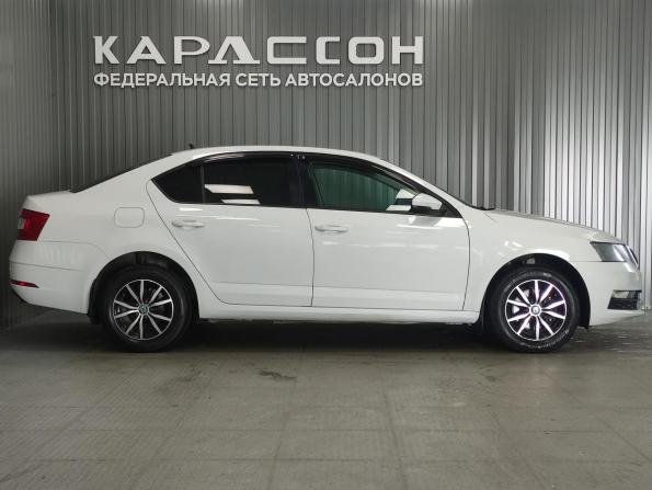 Skoda Octavia III (A7) Рестайлинг с пробегом 2019 года, цена 1 100 000 рублей, 121567 км, лифтбек, Автокод Объявления