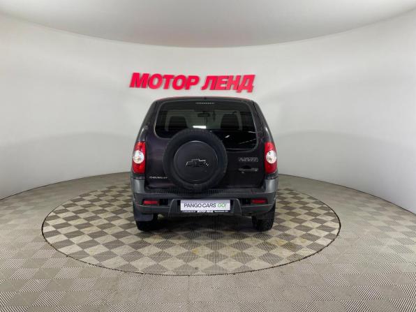 Chevrolet Niva I Рестайлинг с пробегом 2016 года, цена 473 000 рублей, 213828 км, внедорожник, Автокод Объявления