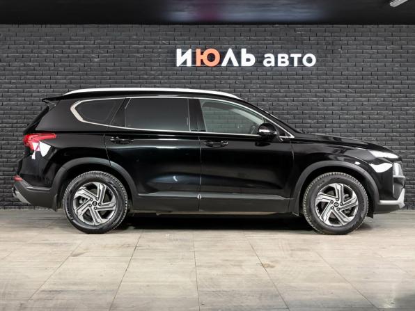 Hyundai Santa Fe IV Рестайлинг с пробегом 2023 года, цена 4 500 000 рублей, 52526 км, внедорожник, Автокод Объявления