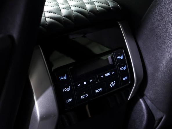 Toyota Land Cruiser Prado 150 Series Рестайлинг 3 с пробегом 2021 года, цена 6 700 000 рублей, 93739 км, внедорожник, Автокод Объявления