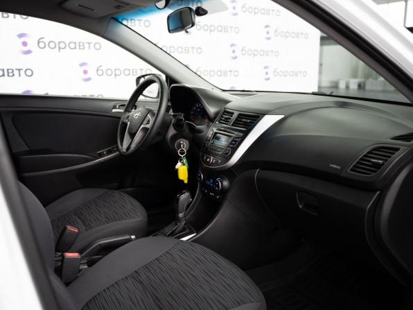 Hyundai Solaris I Рестайлинг с пробегом 2015 года, цена 1 250 000 рублей, 101790 км, седан, Автокод Объявления
