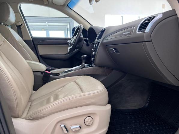 Audi Q5 I (8R) Рестайлинг с пробегом 2014 года, цена 2 190 000 рублей, 156729 км, внедорожник, Автокод Объявления