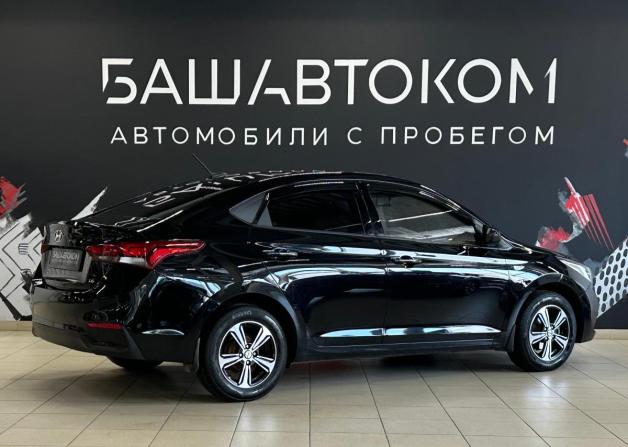 Hyundai Solaris II с пробегом 2019 года, цена 1 299 000 рублей, 137312 км, седан, Автокод Объявления