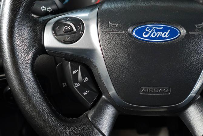 Ford Focus III с пробегом 2012 года, цена 729 000 рублей, 235000 км, хэтчбек, Автокод Объявления