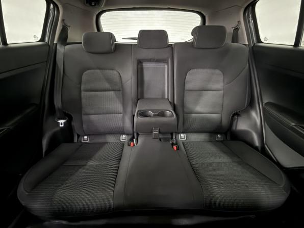 Kia Sportage IV Рестайлинг с пробегом 2018 года, цена 2 150 000 рублей, 89027 км, внедорожник, Автокод Объявления