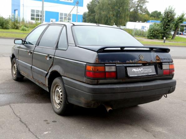 Volkswagen Passat B3 с пробегом 1988 года, цена 89 000 рублей, 631000 км, седан, Автокод Объявления