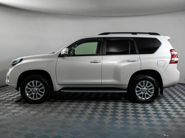 Toyota Land Cruiser Prado 150 Series Рестайлинг 1 с пробегом 2014 года, цена 3 702 600 рублей, 208368 км, внедорожник, Автокод Объявления