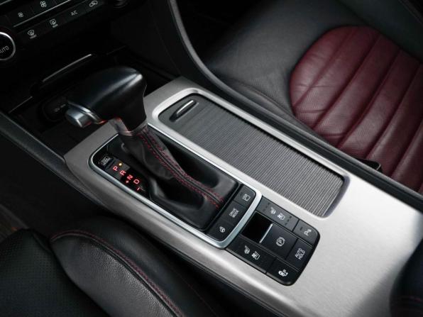 Kia Optima IV Рестайлинг с пробегом 2019 года, цена 2 293 444 рубля, 89705 км, седан, Автокод Объявления