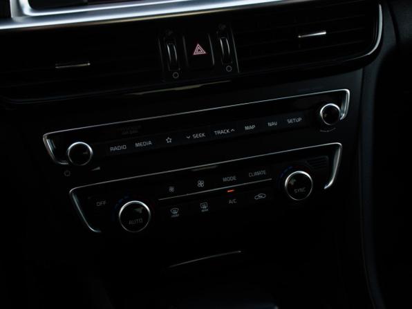 Kia Optima IV Рестайлинг с пробегом 2018 года, цена 1 738 000 рублей, 135037 км, седан, Автокод Объявления