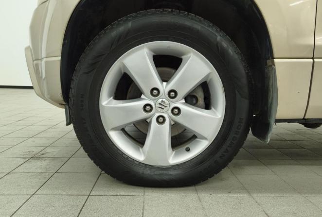 Suzuki Grand Vitara II Рестайлинг с пробегом 2011 года, цена 879 000 рублей, 288244 км, внедорожник, Автокод Объявления
