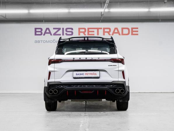 Geely Coolray I Рестайлинг с пробегом 2024 года, цена 2 399 000 рублей, 11708 км, внедорожник, Автокод Объявления