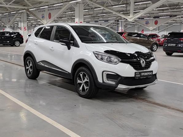 Renault Kaptur I с пробегом 2018 года, цена 1 070 000 рублей, 227106 км, внедорожник, Автокод Объявления