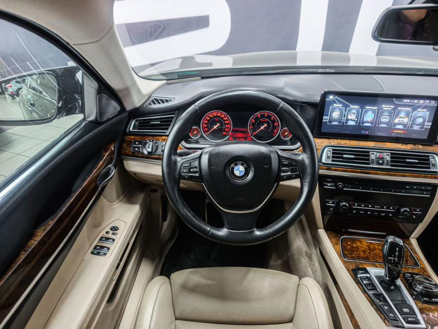 BMW 7 серии V (F01/F02/F04) Рестайлинг Ростов-на-Дону  - изображение 13